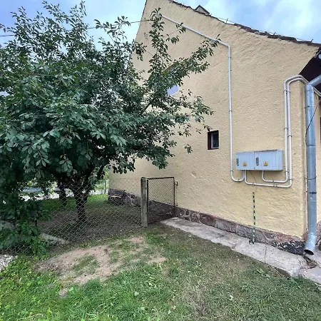 Mieszkanie Niedoskonale Apartment